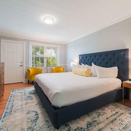 Seven Hills Inn 레녹스 외부 사진