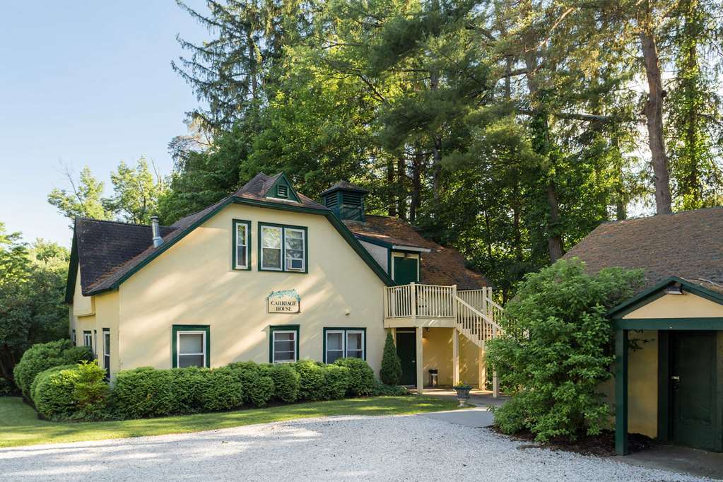 Seven Hills Inn 레녹스 외부 사진