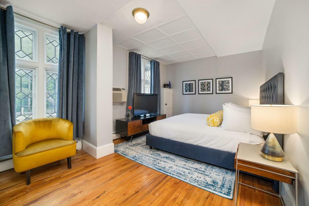 Seven Hills Inn 레녹스 외부 사진